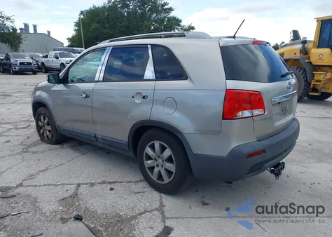2013 Kia Sorento Lx z USA, uszkodzony, nr VIN 5XYKT3A66DG414274